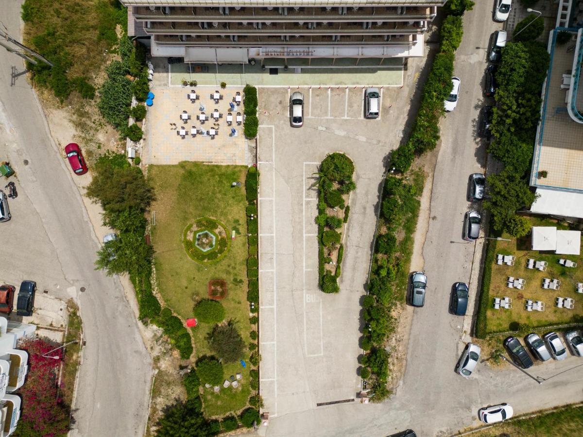 Hotel Delfini Patras